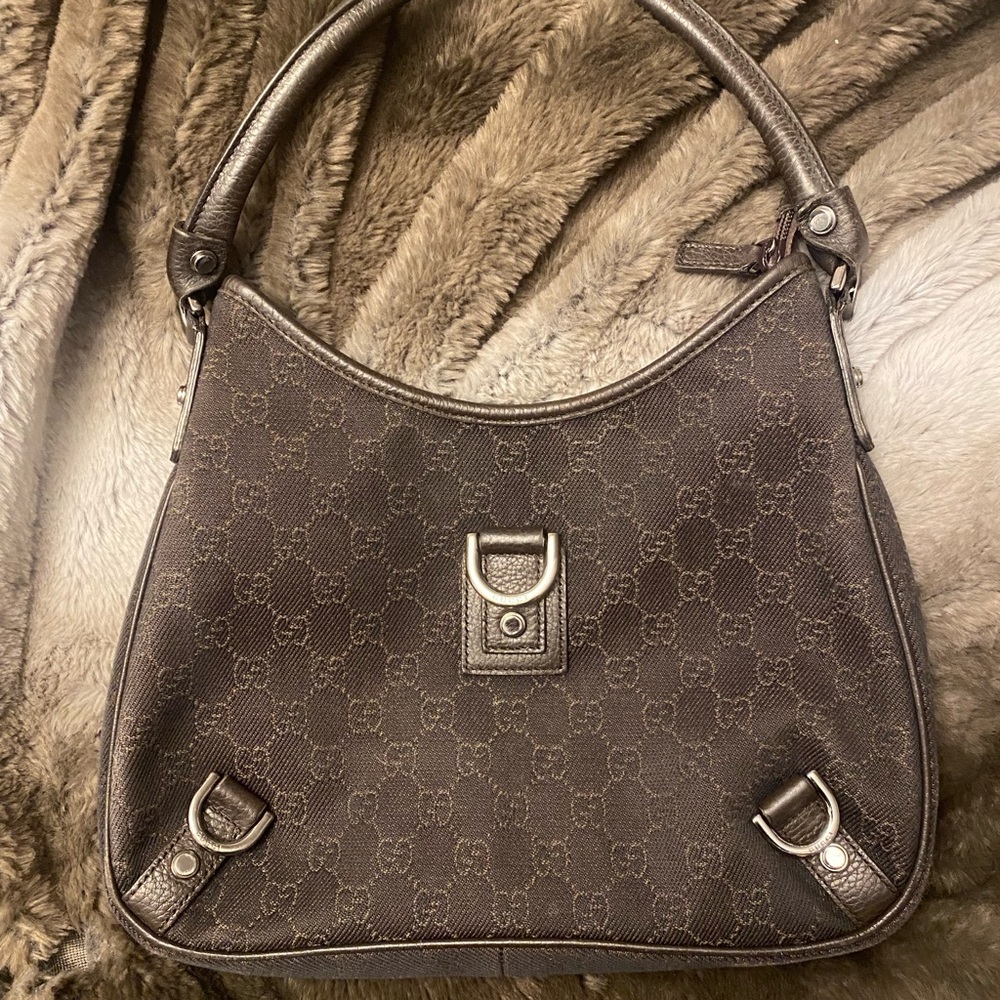 Authentic Gucci Brown Shoulder Bag 🤎